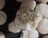 काजू स्टफ मोदक (Kaju Stuff Modak Recipe In Marathi) रेसिपी स्टेप 3 फोटो 