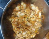 Foto del paso 3 de la receta: Pollo con salsa de curry y leche de coco