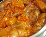 A picture of step 3 of Chicken steam tikka.