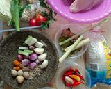 Foto langkah ke 1 dari resep Soto Ayam Rumahan.