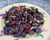 Foto langkah ke 2 dari resep Tumis Hati Ayam.