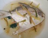 Foto langkah ke 3 dari resep Ikan tim bawal hongkong.
