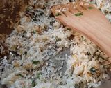 Foto del paso 2 de la receta: Pollo con arroz al verdeo