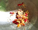Foto langkah ke 3 dari resep Udang Goreng Saos Pedas.