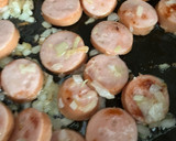 Foto del paso 8 de la receta: Ensalada alemana (kartoffelsalat) con salchichas de queso ahumadas (Bockwurst)
