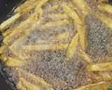 A picture of step 1 of Fried potatoes wedges.