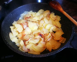 Foto del paso 6 de la receta: Tortilla de patata con espárragos silvestre