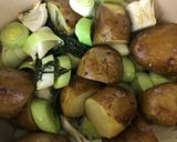 A picture of step 5 of Potatoes and broad beans - vegan.