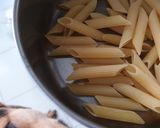 電鍋煮義大利麵 | 電鍋懶人料理的食譜步驟1照片