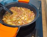 Foto del paso 4 de la receta: Sepia encebollada con bacon