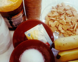 Foto del paso 1 de la receta: Flanes individuales con plátano y galletas - Postre fresco muy fácil de hacer