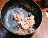 รูปขั้นตอนการทำที่ 1 ของ ข้าวผัดไข่ซอสมะเขือเทศใส่สาหร่ายกับ ฮอทดอก