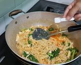 Foto langkah ke 6 dari resep Spaghetti Fusili Seblak.