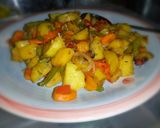 A picture of step 4 of Stair fry potato.