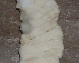 A picture of step 6 of Beef mayo bread.