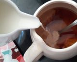 Foto del paso 1 de la receta Tarta mousse de galletas Príncipe y té con leche