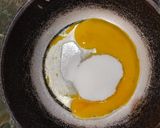 Foto del passaggio 4 della ricetta Crema diplomatica al limone con sfoglia e cioccolato