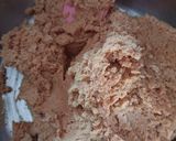 Foto langkah ke 3 dari resep Cookie Monster Chewy Chocochips Cookies.