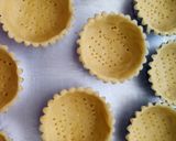 Foto langkah ke 4 dari resep Pie Susu Ricke Indriani.