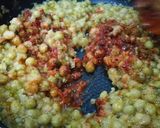 A picture of step 6 of Pao Bhajji.