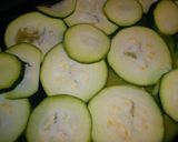 Csirkemell zöldségágyon - Marcsi módra recept fázis 2 fotója