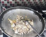 Foto langkah ke 2 dari resep Tumis Bayam Jamur Tempe.