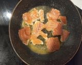 A picture of step 2 of Easy and Simple Salmon Mentai (without blowtorch).