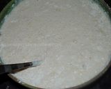 A picture of step 3 of Persian rosette cookies (Noon Panjereh).