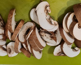Foto del paso 6 de la receta: Rollitos de ternera en salsa cremosa calabaza y champiñones