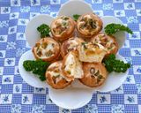 A picture of step 6 of Cup Cheese Bread.