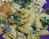 Foto del paso 1 de la receta: Papas con crema y verdeo