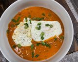A picture of step 7 of Tomato Basil with Fried Eggs.