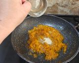 A picture of step 5 of Sindhi Style Pumpkin Halwa.
