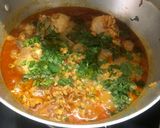 A picture of step 6 of Chicken Rara.