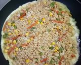 Foto langkah ke 2 dari resep Dadar Nasi Goreng.