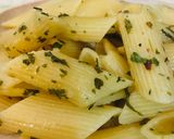 Foto del paso 4 de la receta: PENNE RIGATI AL 🧄AJO🧄 Y OLIVA 🤩😋🤗🤗😋🤗 by @Sueli❤️🍝😋🤩