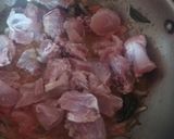 A picture of step 3 of Spicy chicken curry.