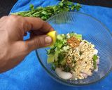 A picture of step 2 of Chestnut peanut salad (healthy).