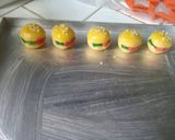 Foto langkah ke 4 dari resep Nastar Burger.