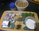 A picture of step 1 of Cheese stuffed falafel.