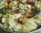 A picture of step 3 of Poha chivda.