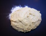 Foto del passaggio 4 della ricetta Piccole brioche col tuppo
