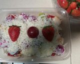 Foto langkah ke 3 dari resep Salad Buah Premium yummy🍎🍐🍈🍇🍓.