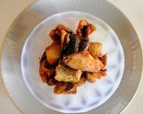 Foto langkah ke 1 dari resep Ikan Asin Goreng Asam.