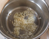 Foto del paso 4 de la receta: Caldo de filete de pescado al chile ancho