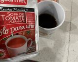 Foto del paso 5 de la receta: Crema de tomates con maní y suero de kéfir