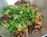 A picture of step 6 of BESAN WAALI MOOLI..