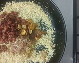 A picture of step 5 of Quinoa Farofa.