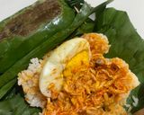 Foto langkah ke 6 dari resep Nasi Bakar Ayam Suwir.