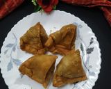 A picture of step 1 of Samose.